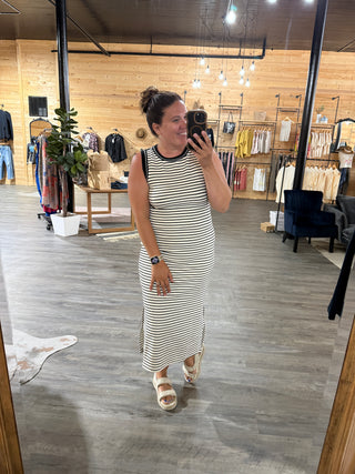 Stripe Contrast Trim Sleeveless Knit Midi Dress